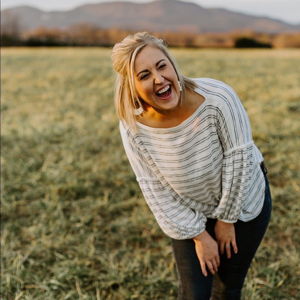 Meet your Posher, Rachel